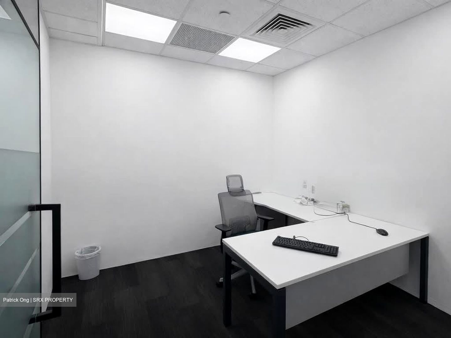 Chevron House (D1), Office #591809721